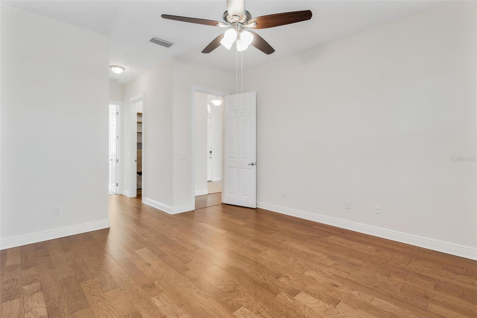 Image 31 of 65 For 39513 Hillrise Lane