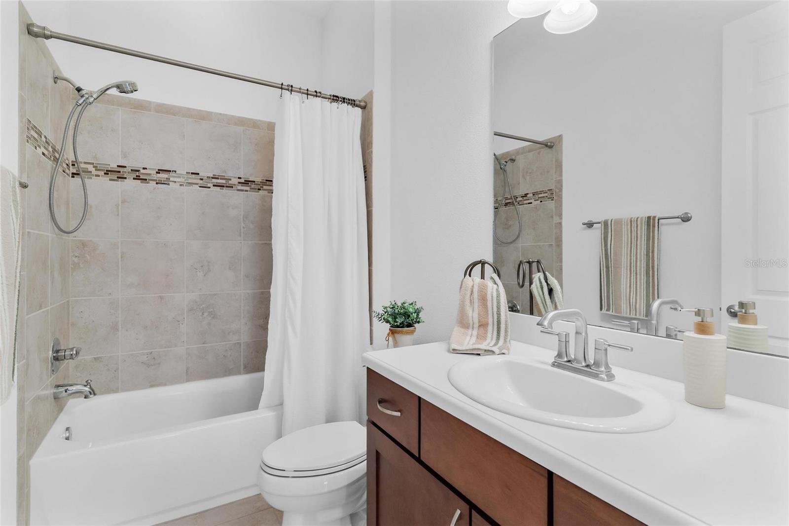 Image 43 of 65 For 39513 Hillrise Lane