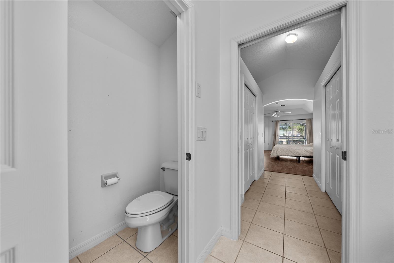 Image 31 of 73 For 15995 10th Circle