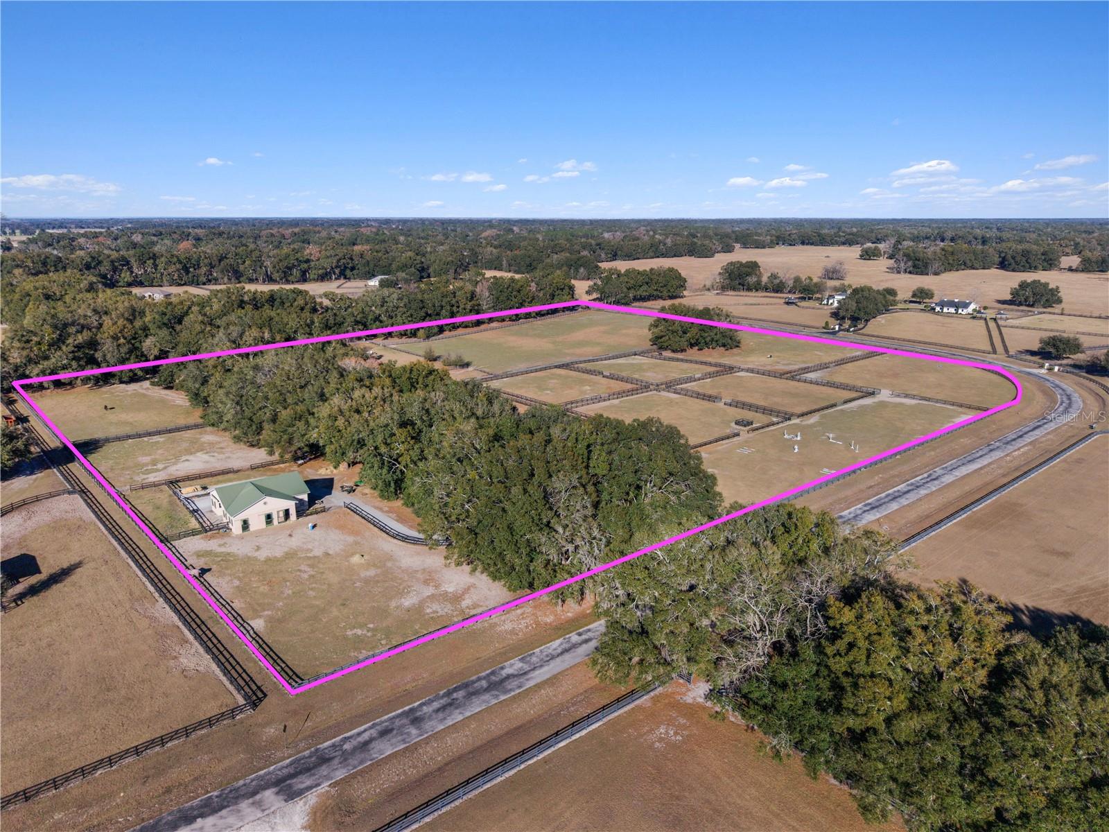 Image 4 of 73 For 15995 10th Circle