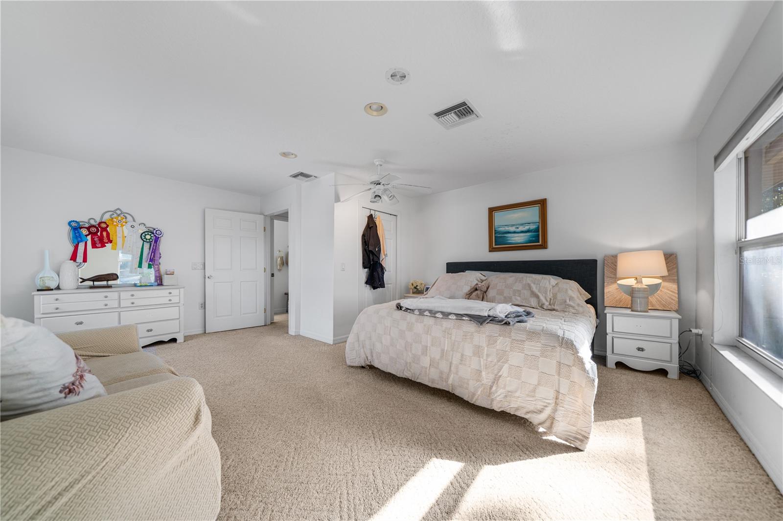 Image 40 of 73 For 15995 10th Circle