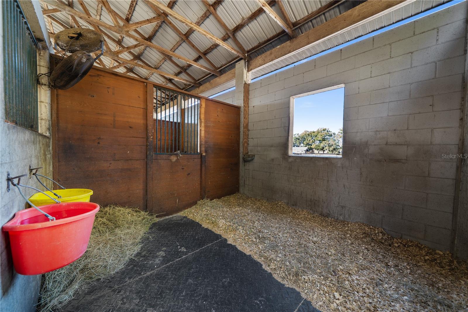 Image 64 of 73 For 15995 10th Circle