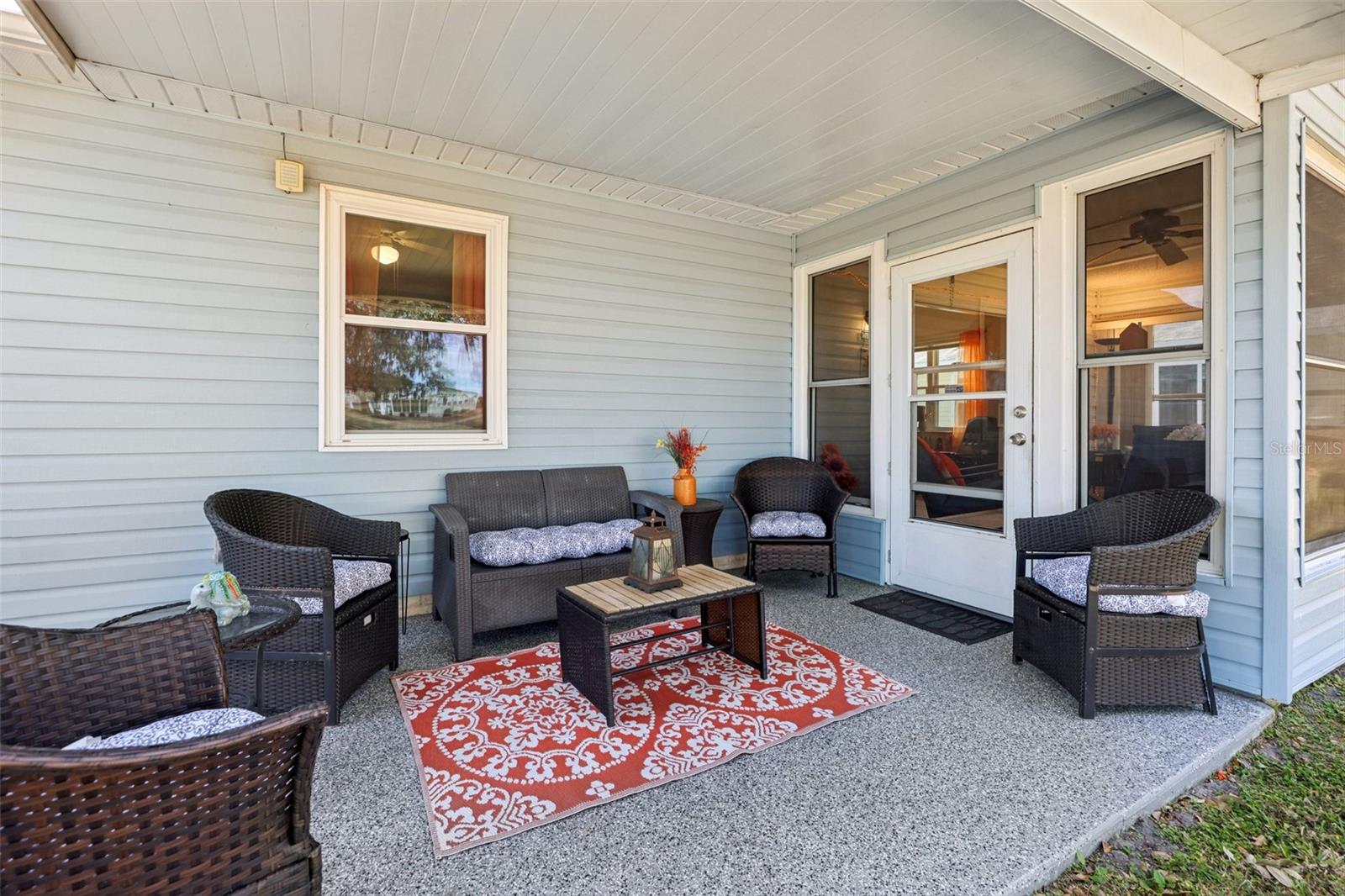 Image 30 of 52 For 721 Heathrow Avenue