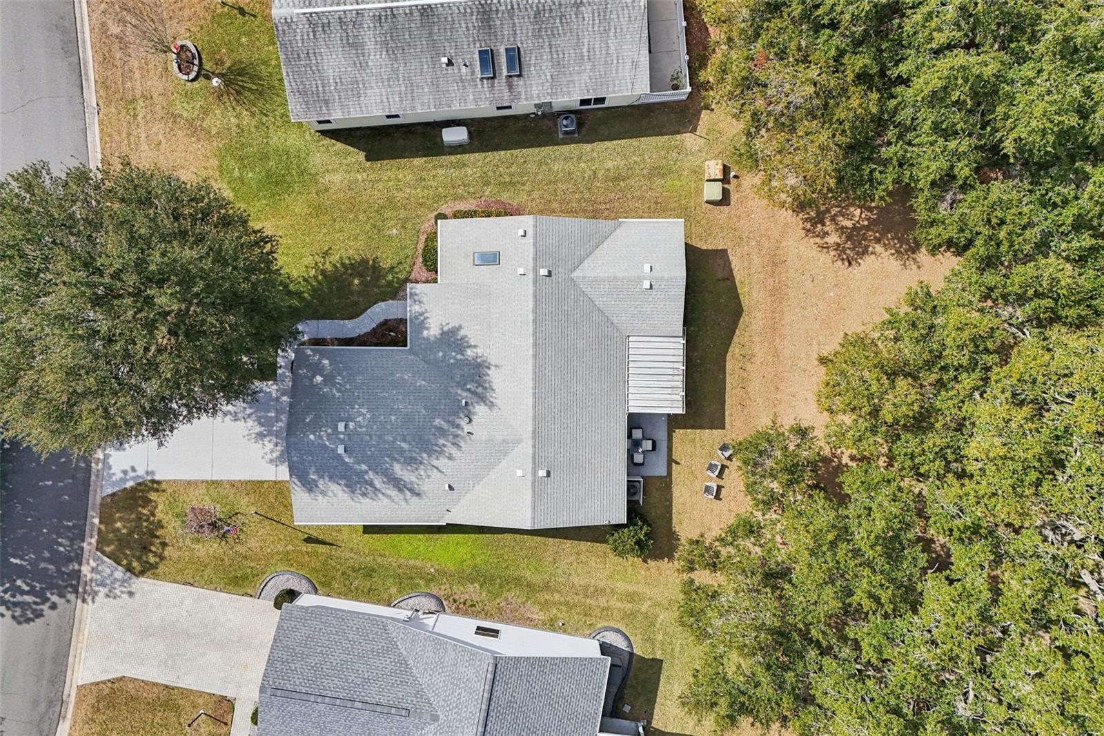 Image 42 of 52 For 721 Heathrow Avenue