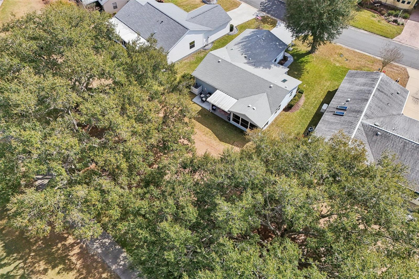 Image 44 of 52 For 721 Heathrow Avenue