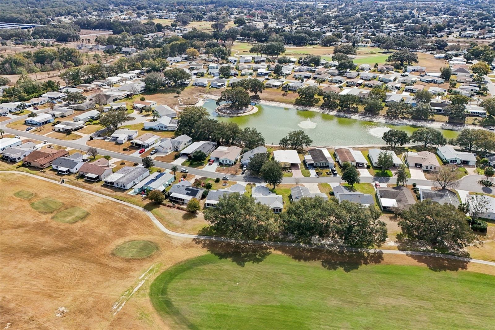 Image 46 of 52 For 721 Heathrow Avenue