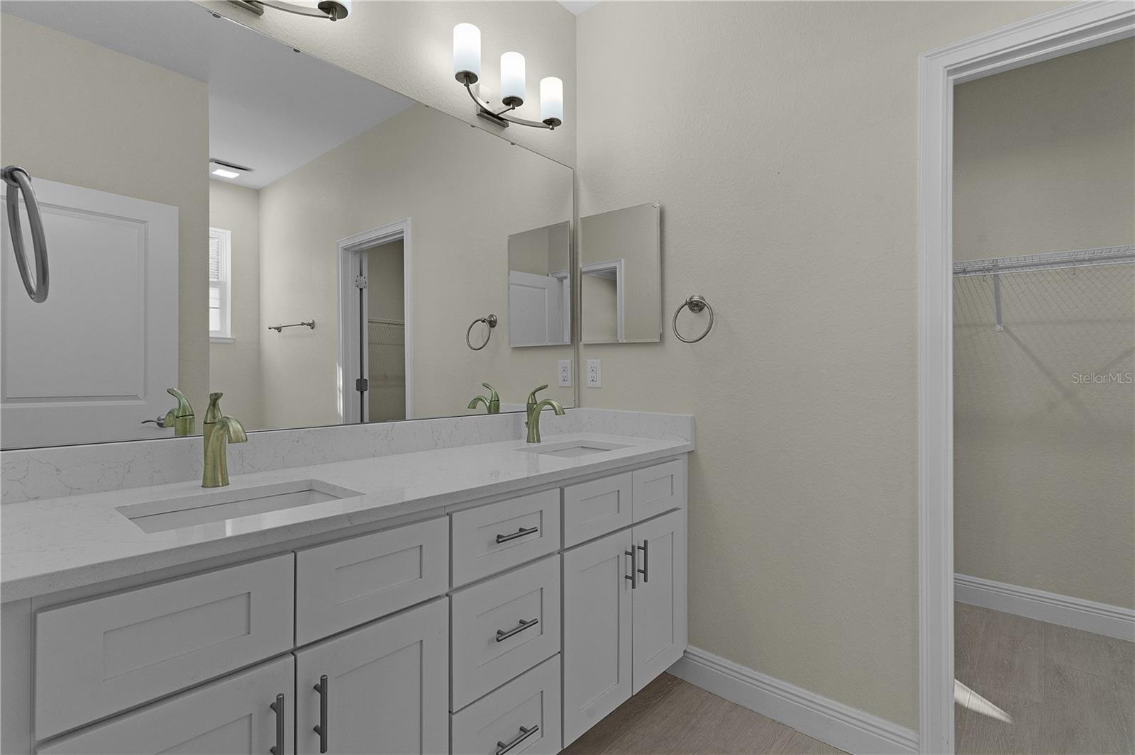 Image 13 of 42 For 12624 49th Drive