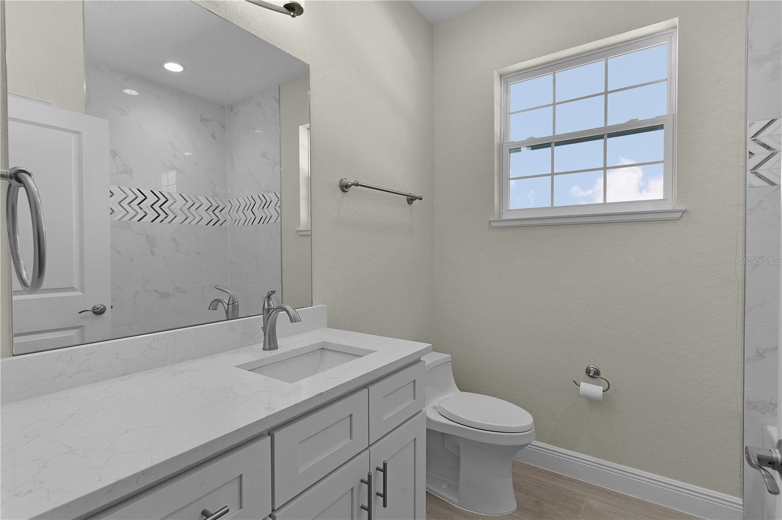 Image 14 of 42 For 12624 49th Drive