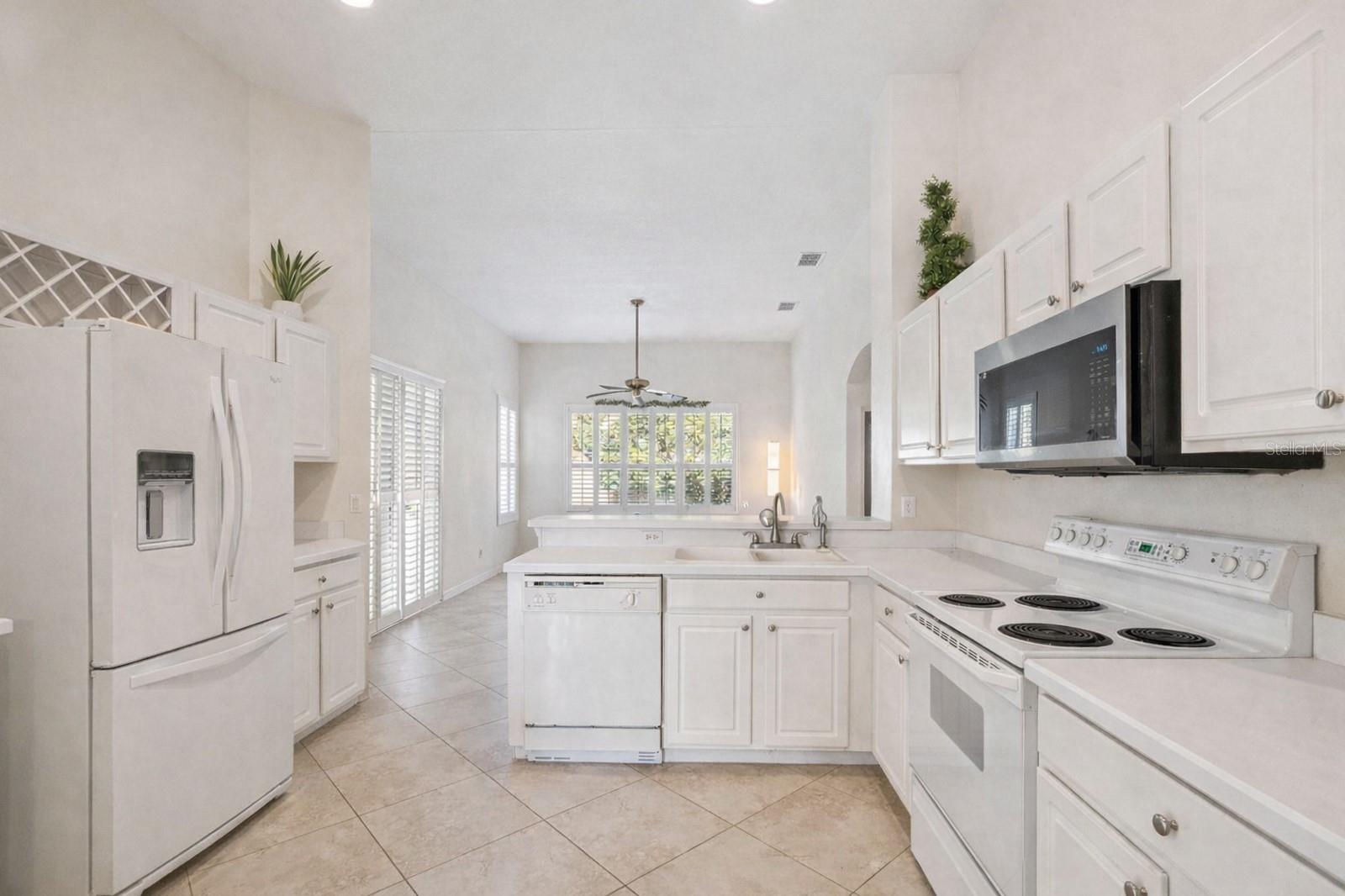 Image 12 of 34 For 8032 Pine Hollow Drive