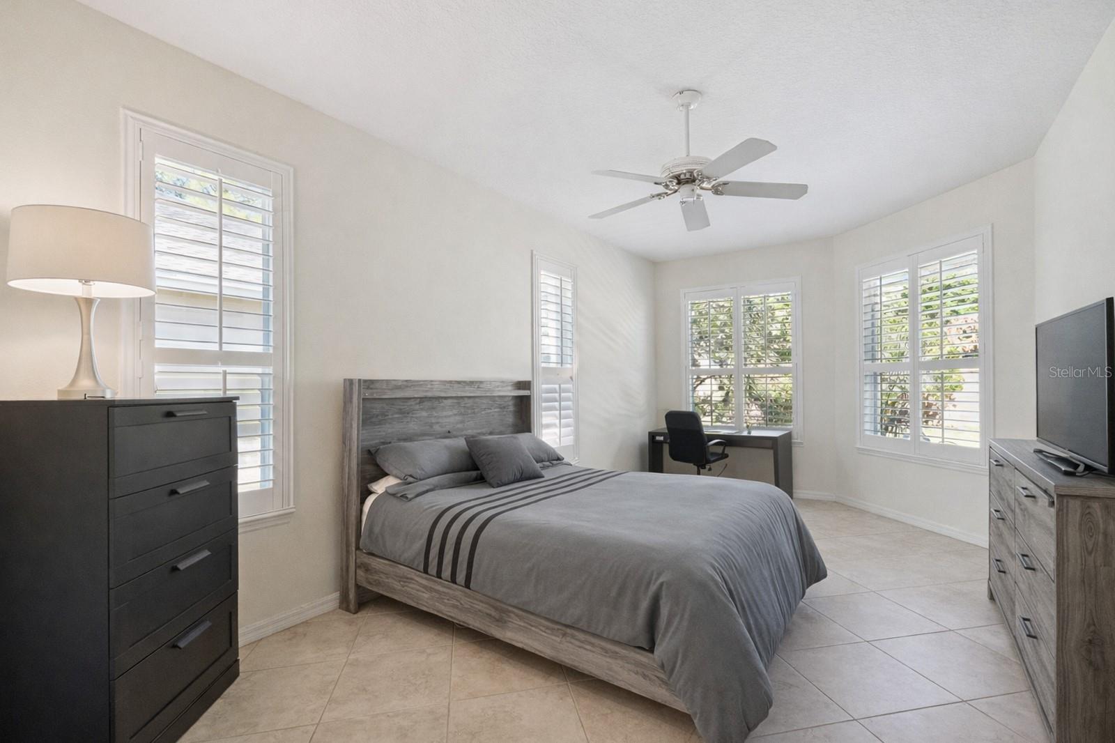 Image 14 of 34 For 8032 Pine Hollow Drive