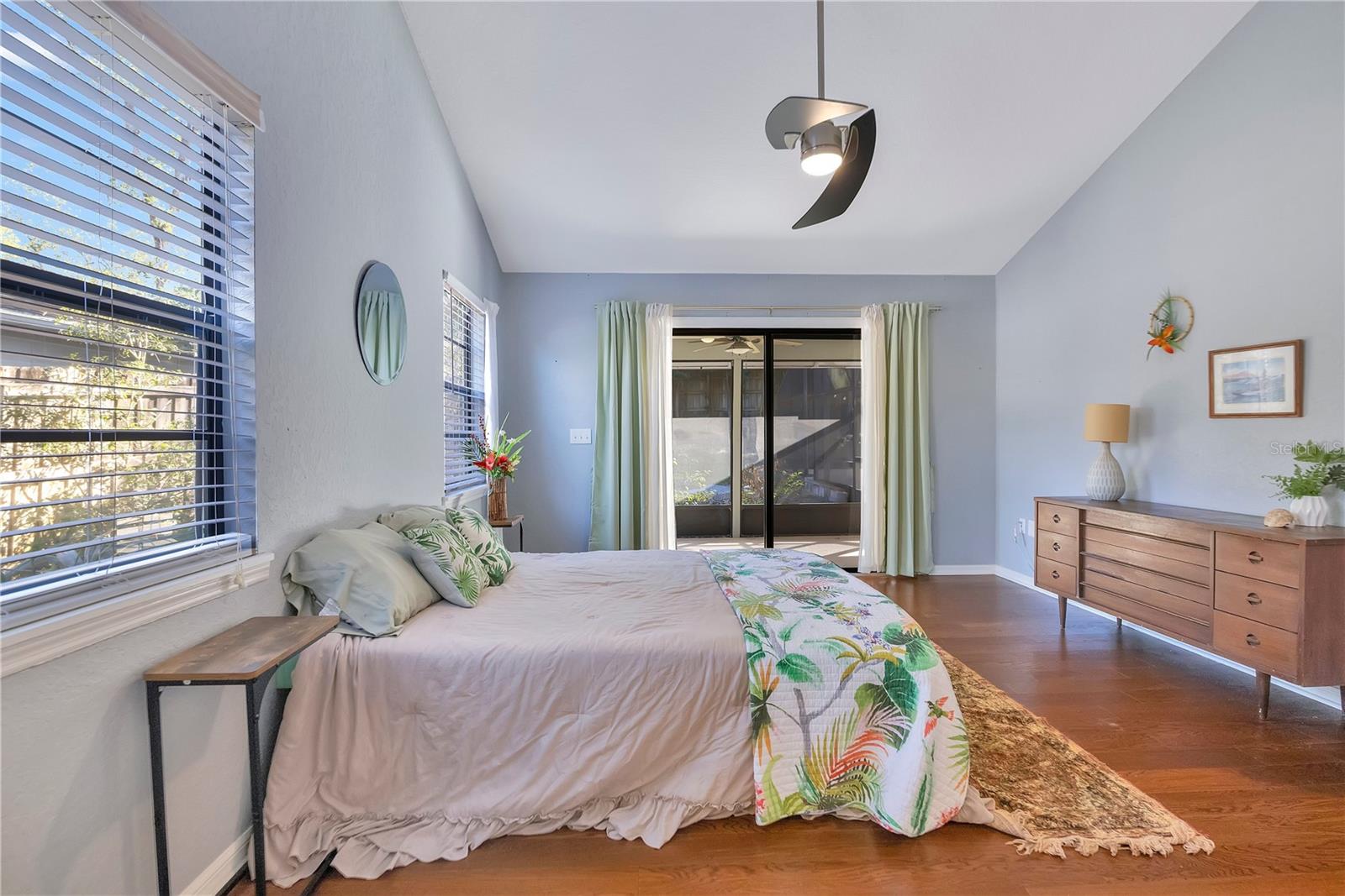 Image 14 of 40 For 2108 Dogwood Circle