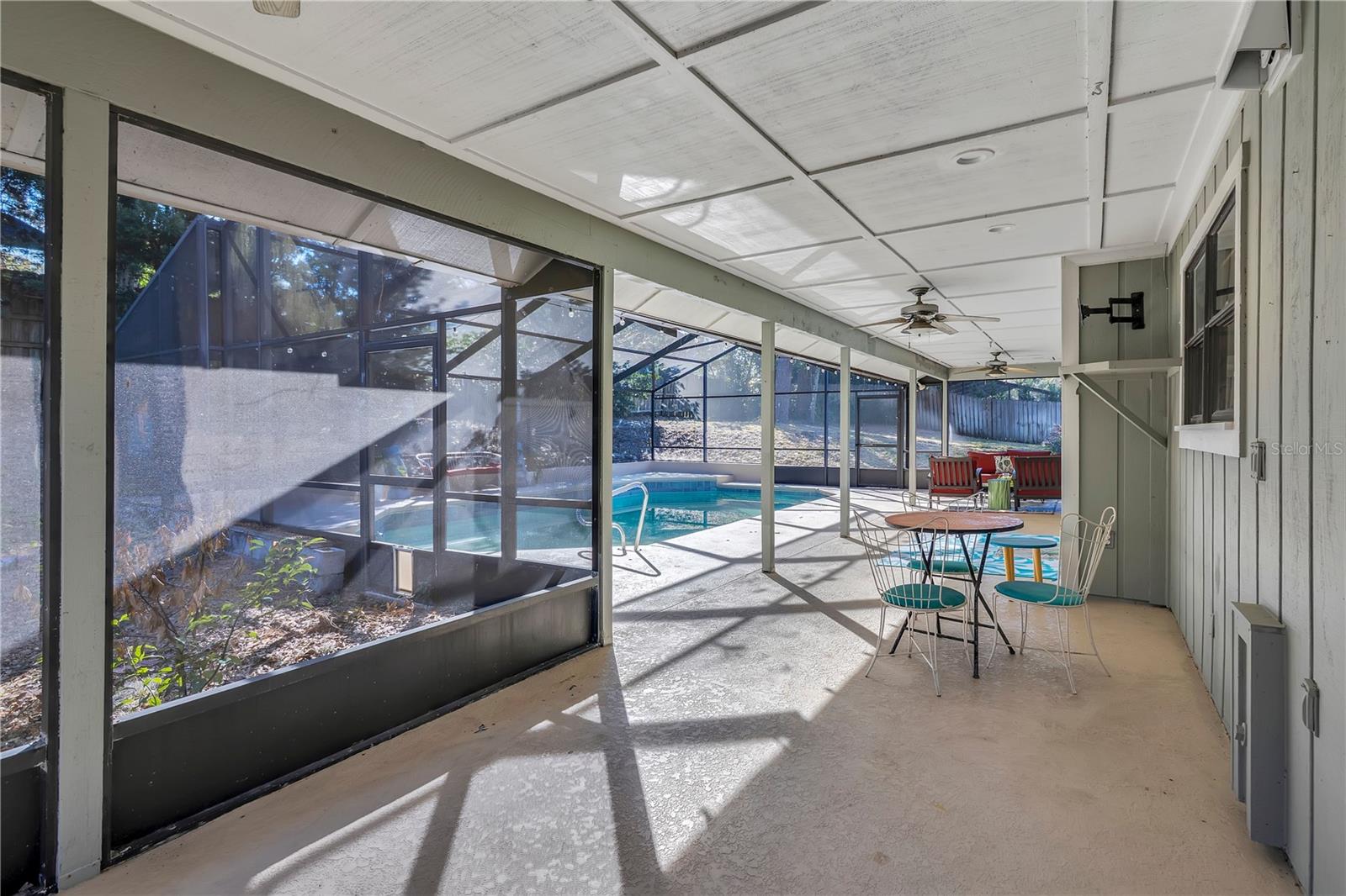 Image 30 of 40 For 2108 Dogwood Circle