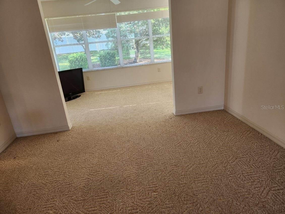 Image 23 of 40 For 16914 96th Chapelwood Circle