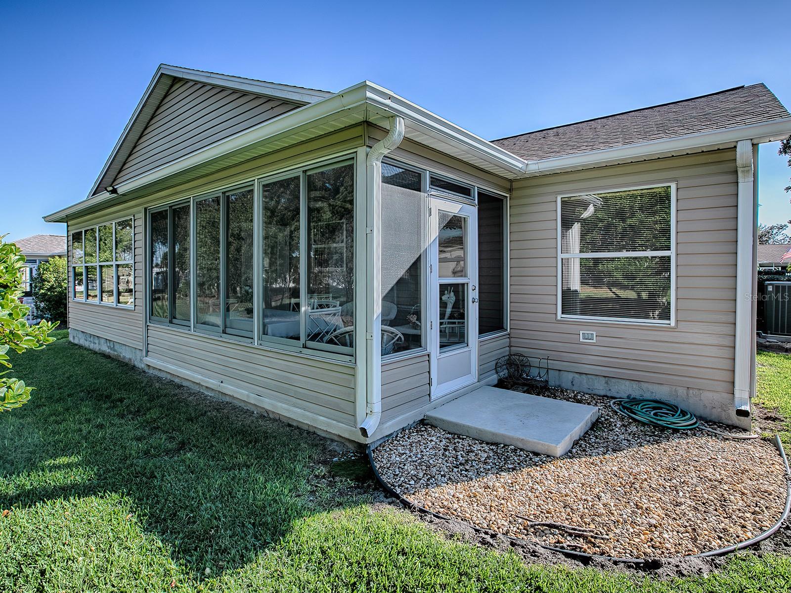 Image 8 of 40 For 16914 96th Chapelwood Circle