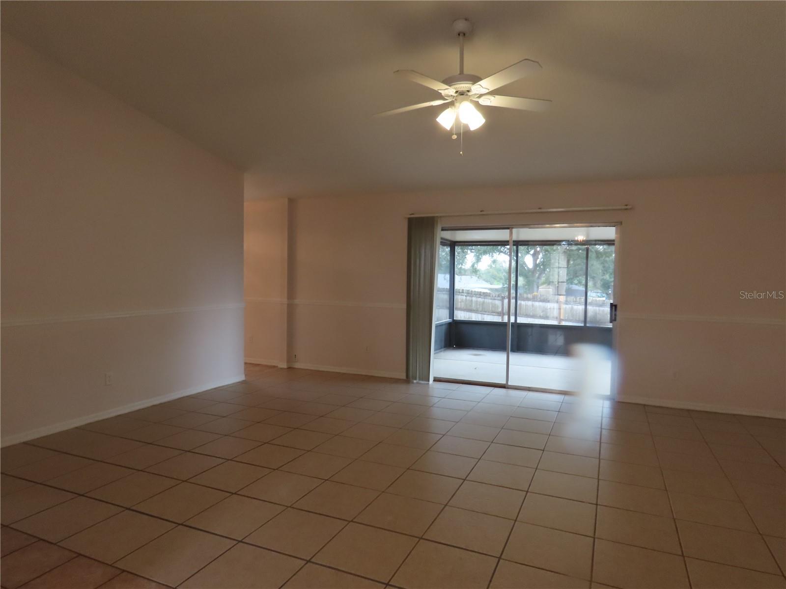 Image 10 of 38 For 14406 Greater Hills Boulevard