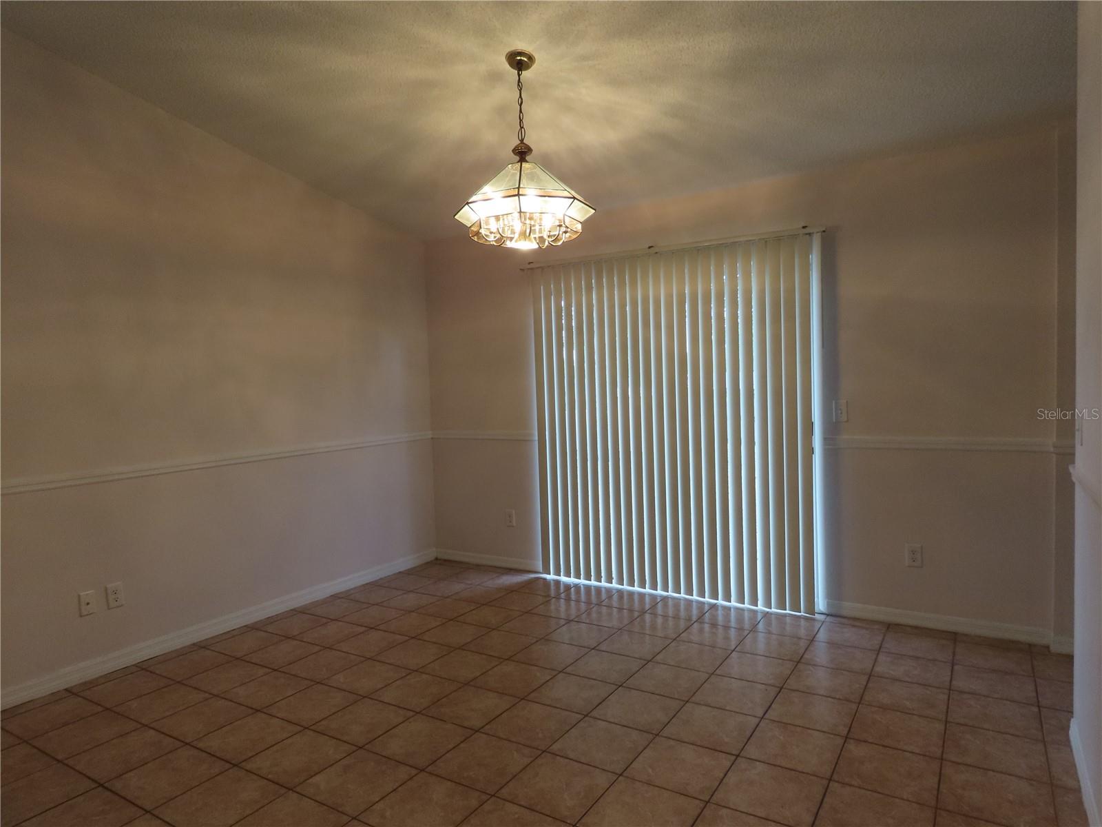 Image 17 of 38 For 14406 Greater Hills Boulevard