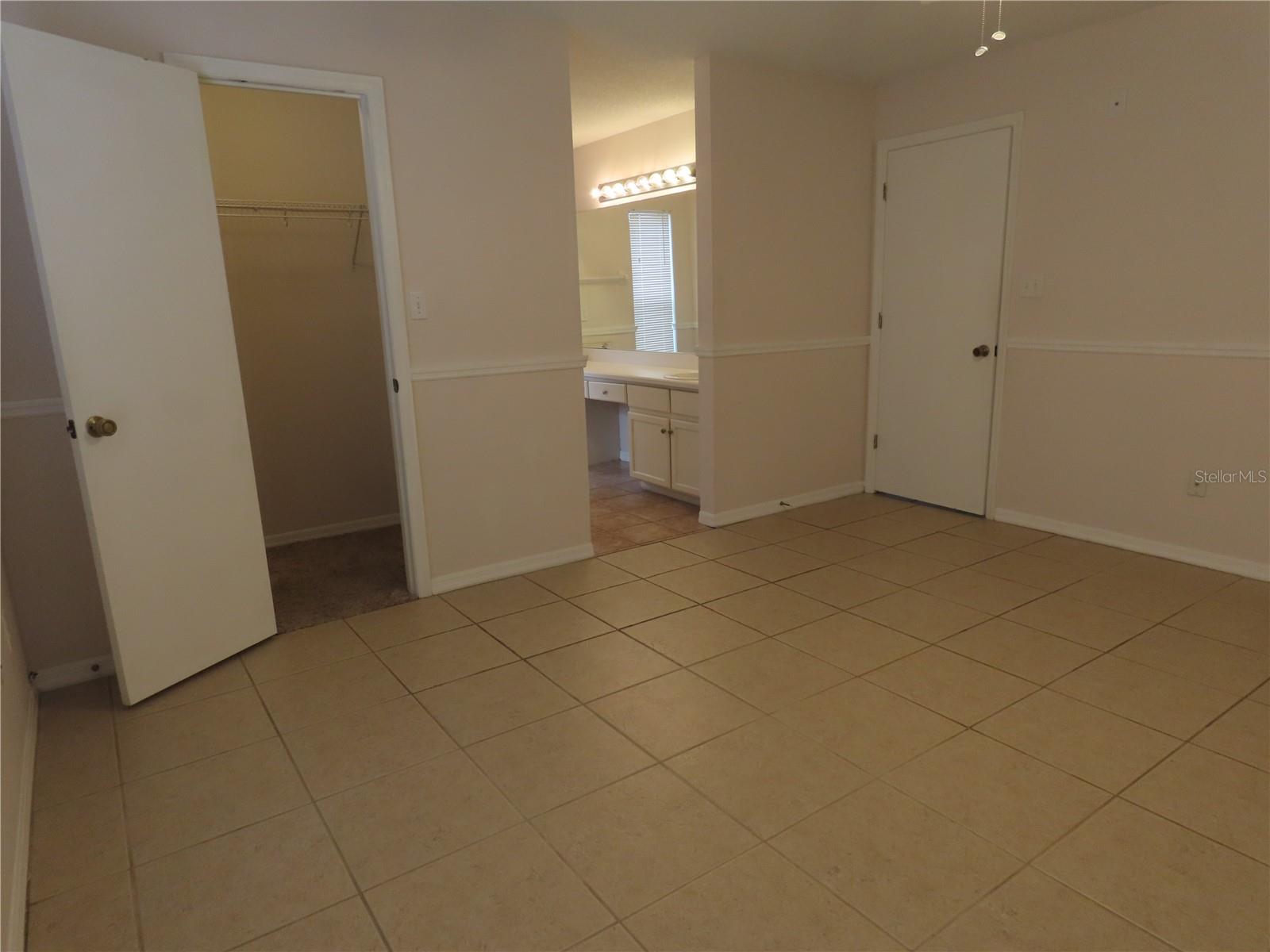 Image 31 of 38 For 14406 Greater Hills Boulevard