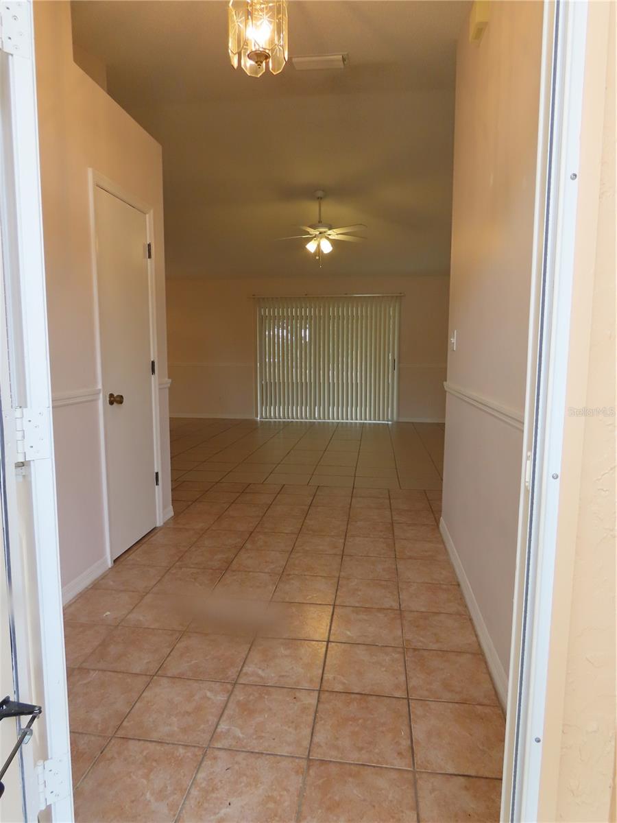 Image 9 of 38 For 14406 Greater Hills Boulevard