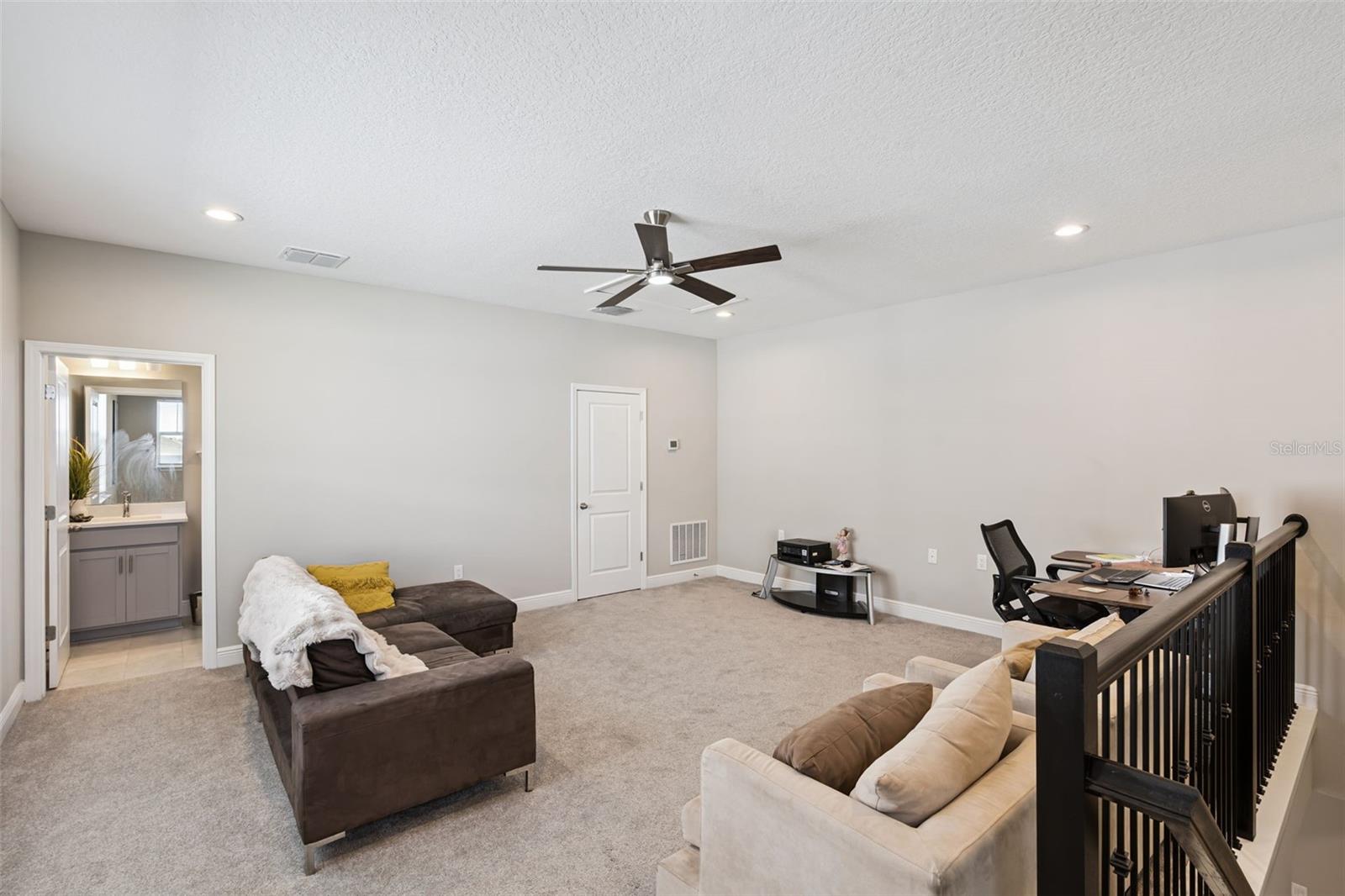 Image 17 of 30 For 4442 Lions Gate Drive