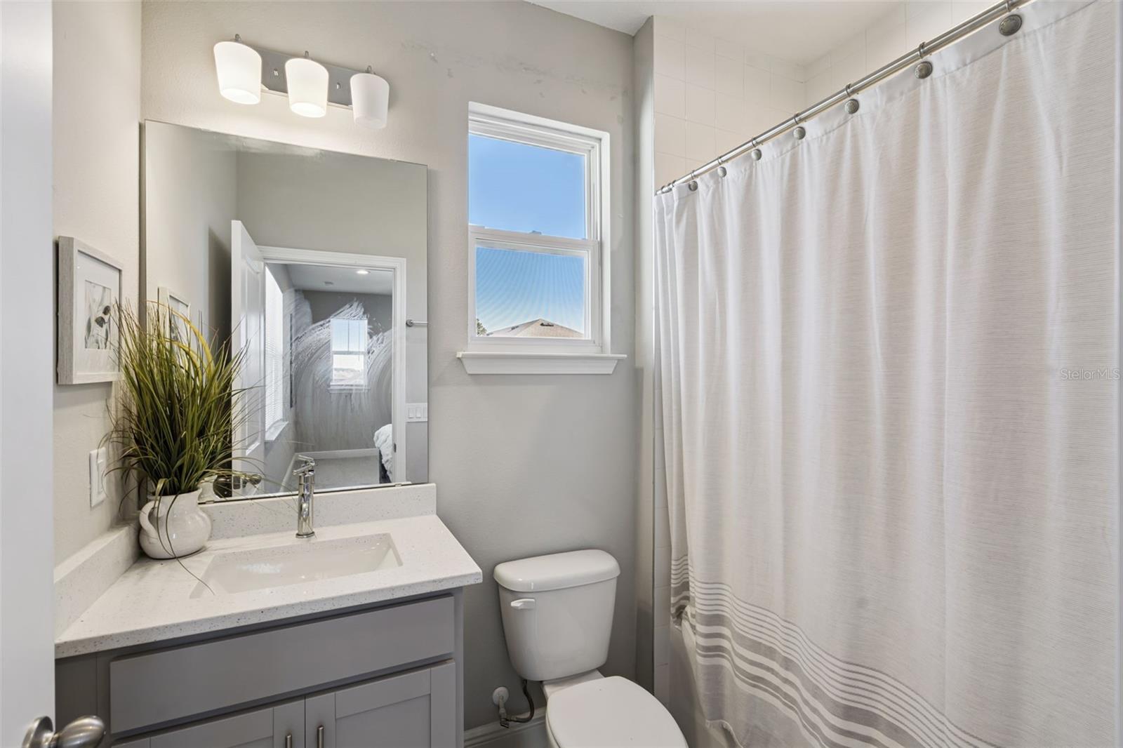 Image 25 of 30 For 4442 Lions Gate Drive