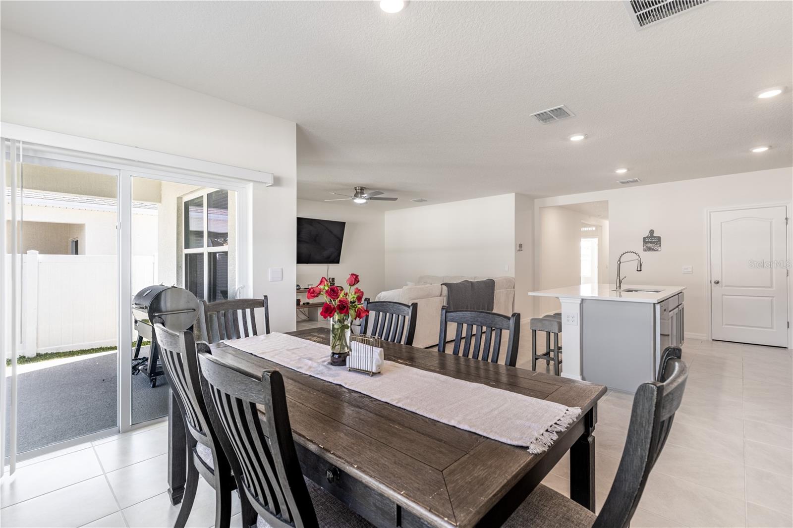 Image 13 of 43 For 976 Bear Hammock Drive