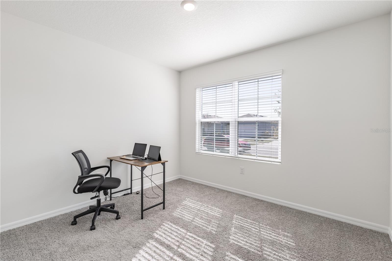 Image 21 of 43 For 976 Bear Hammock Drive