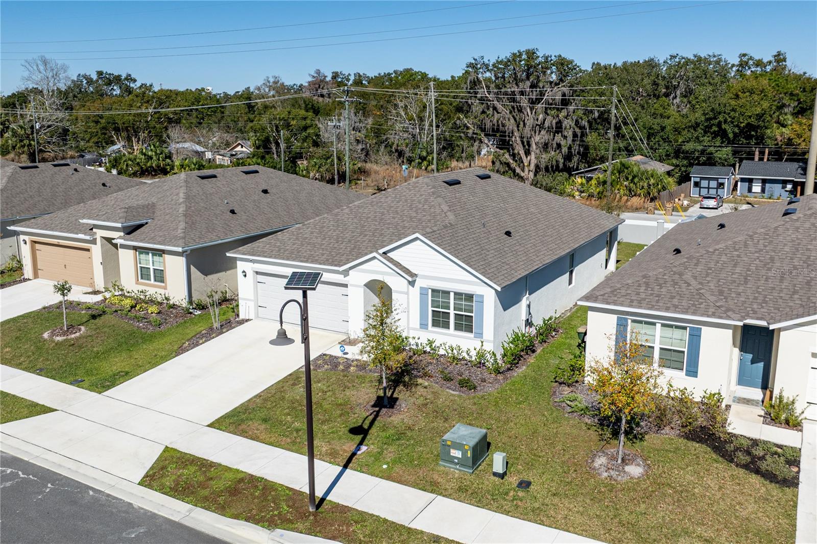 Image 34 of 43 For 976 Bear Hammock Drive