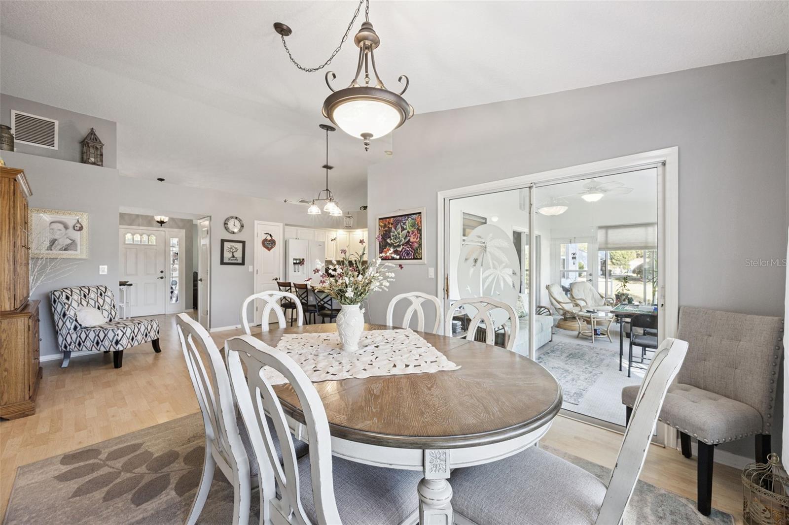 Image 12 of 92 For 5636 Laver Street