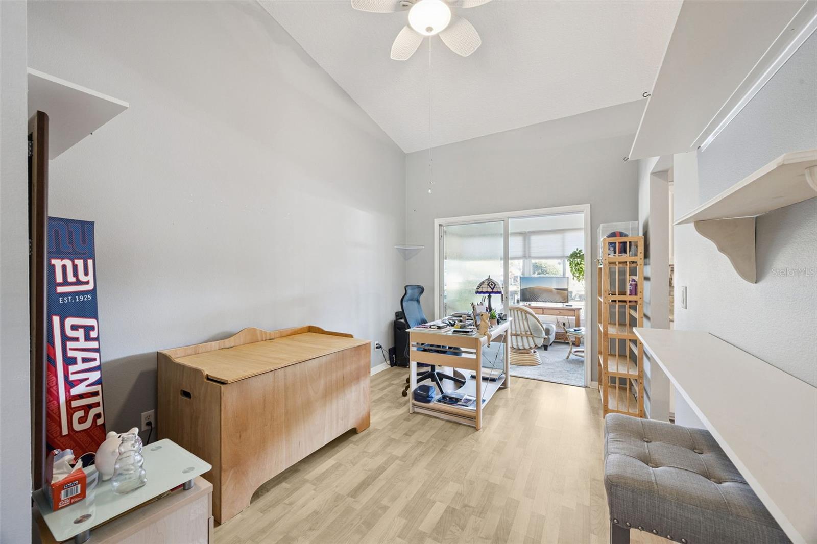Image 21 of 92 For 5636 Laver Street