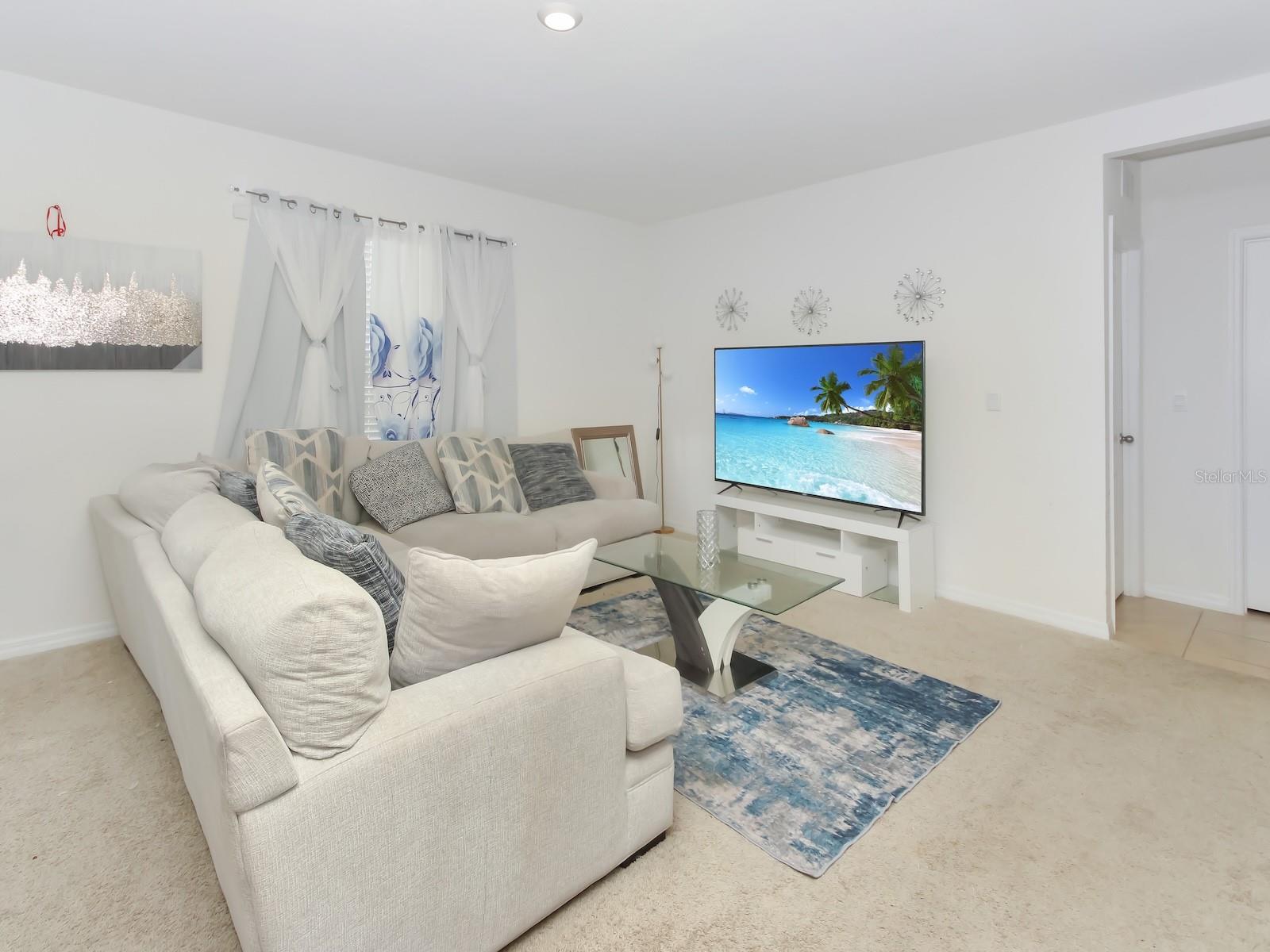 Image 11 of 26 For 714 Auburn Grove Court