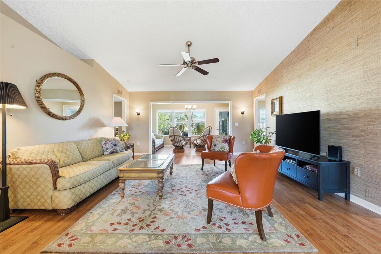 Image 11 of 51 For 1145 Meadowbend Drive