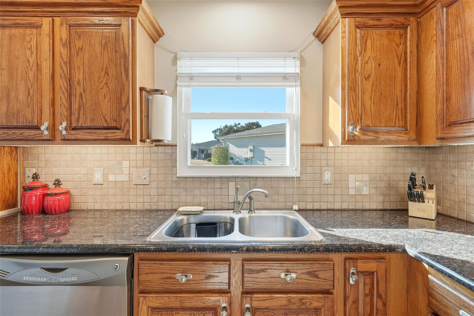 Image 17 of 51 For 1145 Meadowbend Drive