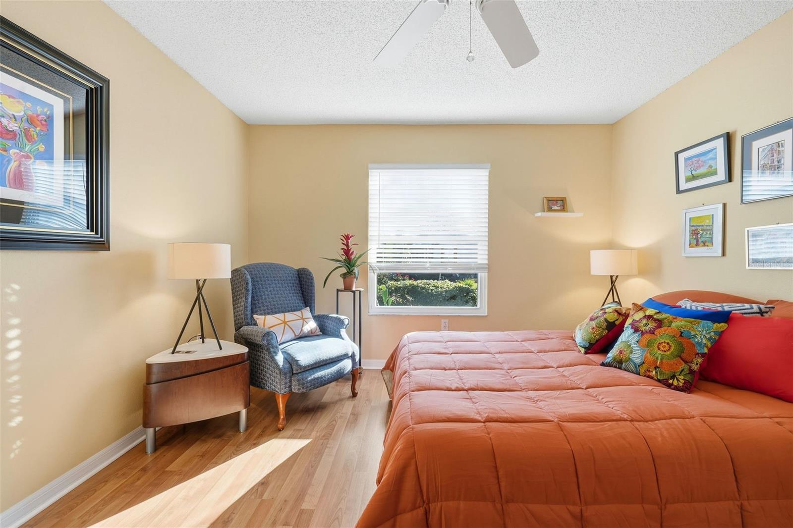 Image 22 of 51 For 1145 Meadowbend Drive