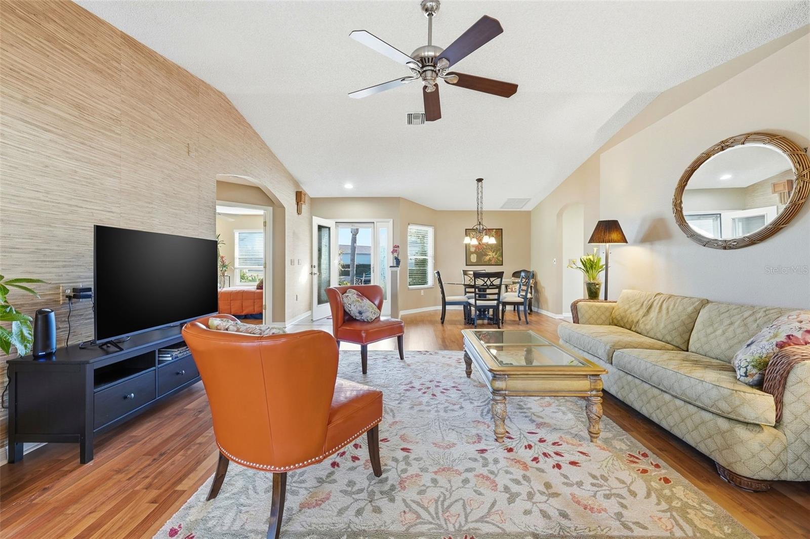 Image 6 of 51 For 1145 Meadowbend Drive