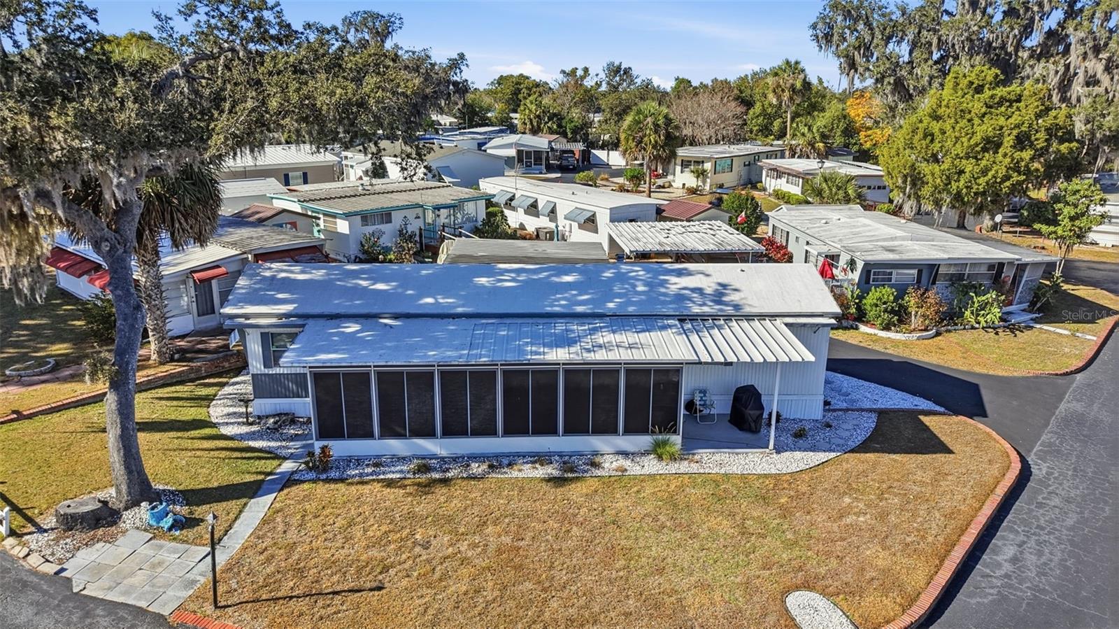 Image 19 of 30 For 3896 Picciola Road #371