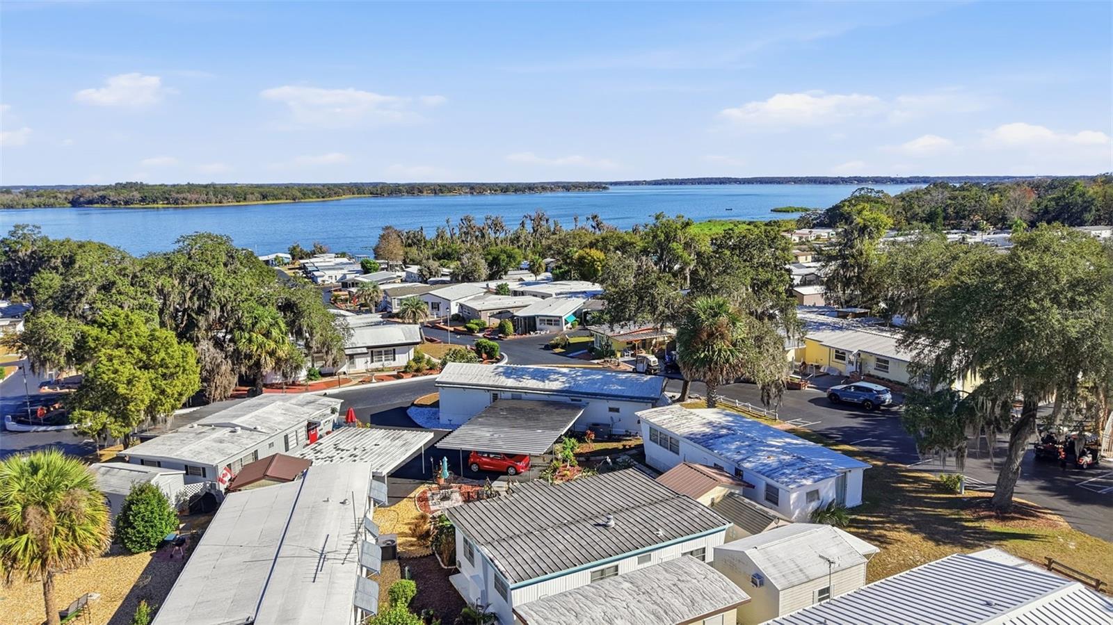 Image 21 of 30 For 3896 Picciola Road #371