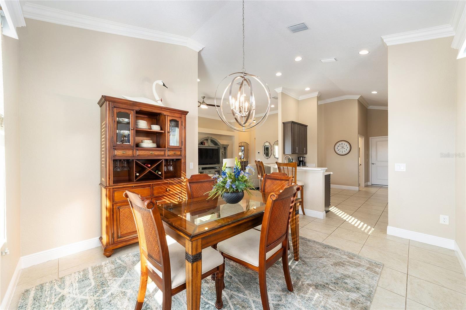 Image 13 of 46 For 10161 Julia Isles Avenue