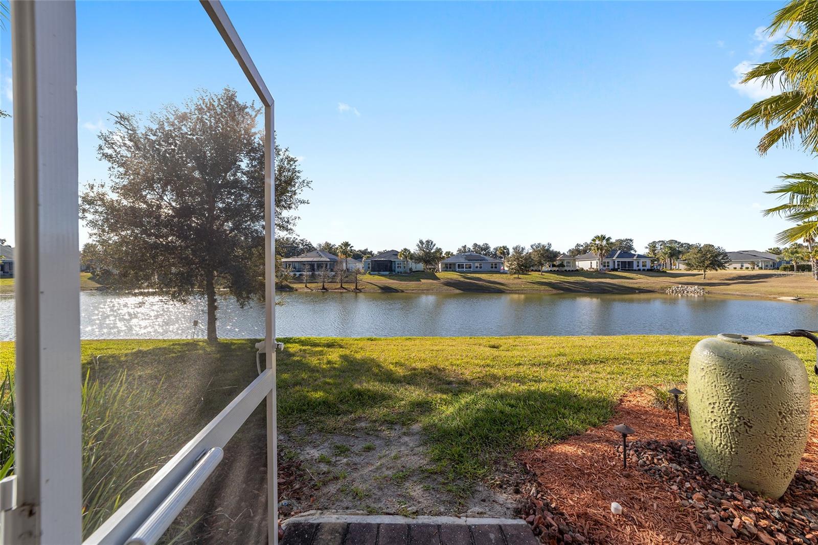 Image 36 of 46 For 10161 Julia Isles Avenue