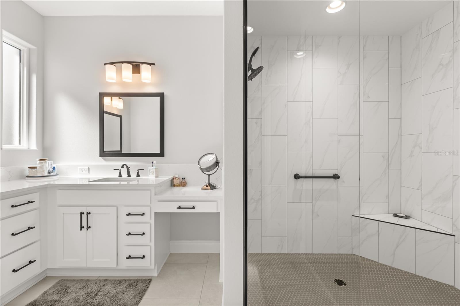 Image 19 of 37 For 6605 Newell Loop