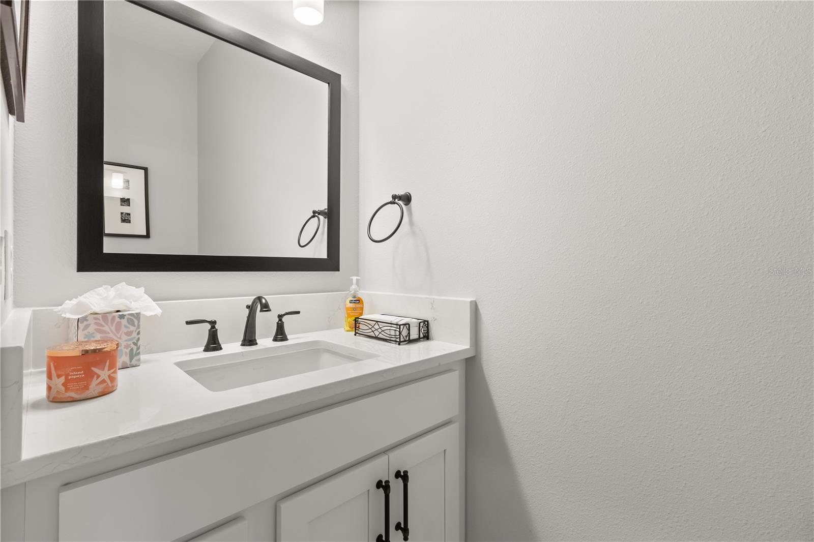 Image 25 of 37 For 6605 Newell Loop