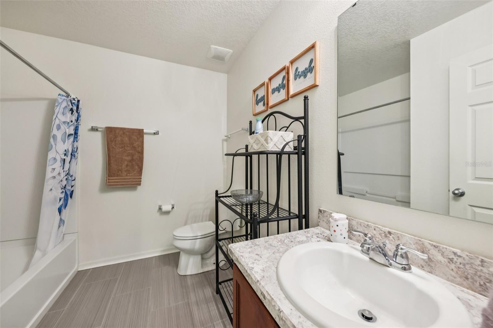 Image 30 of 46 For 10016 Weathers Loop