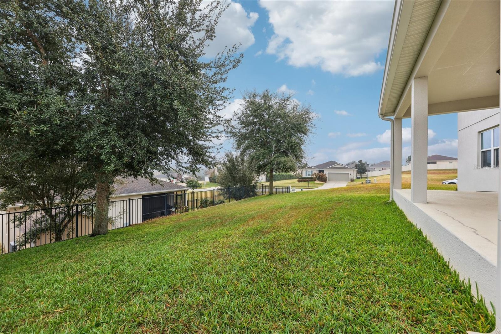 Image 43 of 46 For 10016 Weathers Loop