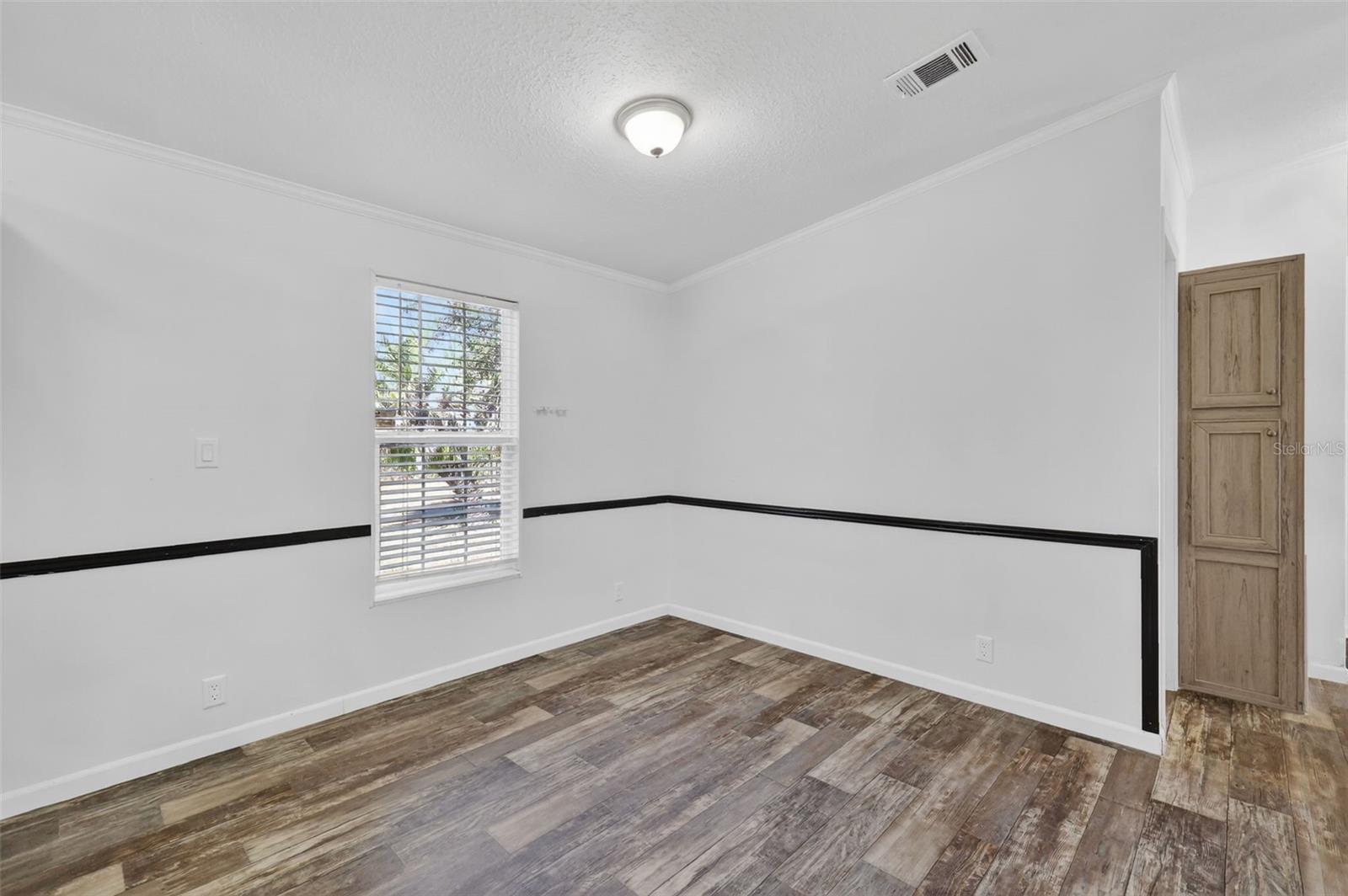 Image 10 of 23 For 269 Lime Street