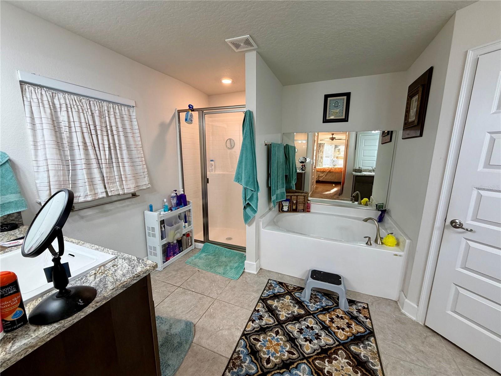 Image 19 of 38 For 2225 Angel Fish Loop