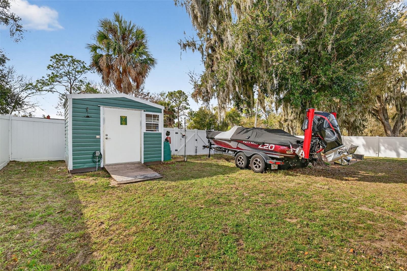 Image 37 of 38 For 2225 Angel Fish Loop