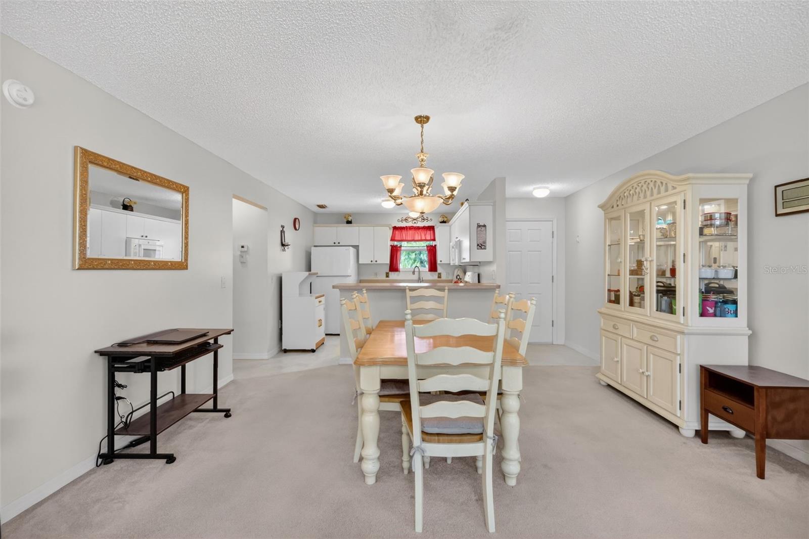 Image 11 of 31 For 974 Livingston Loop