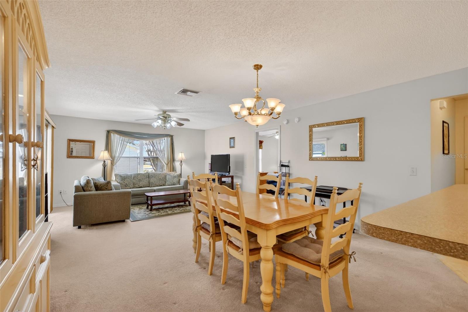 Image 13 of 31 For 974 Livingston Loop