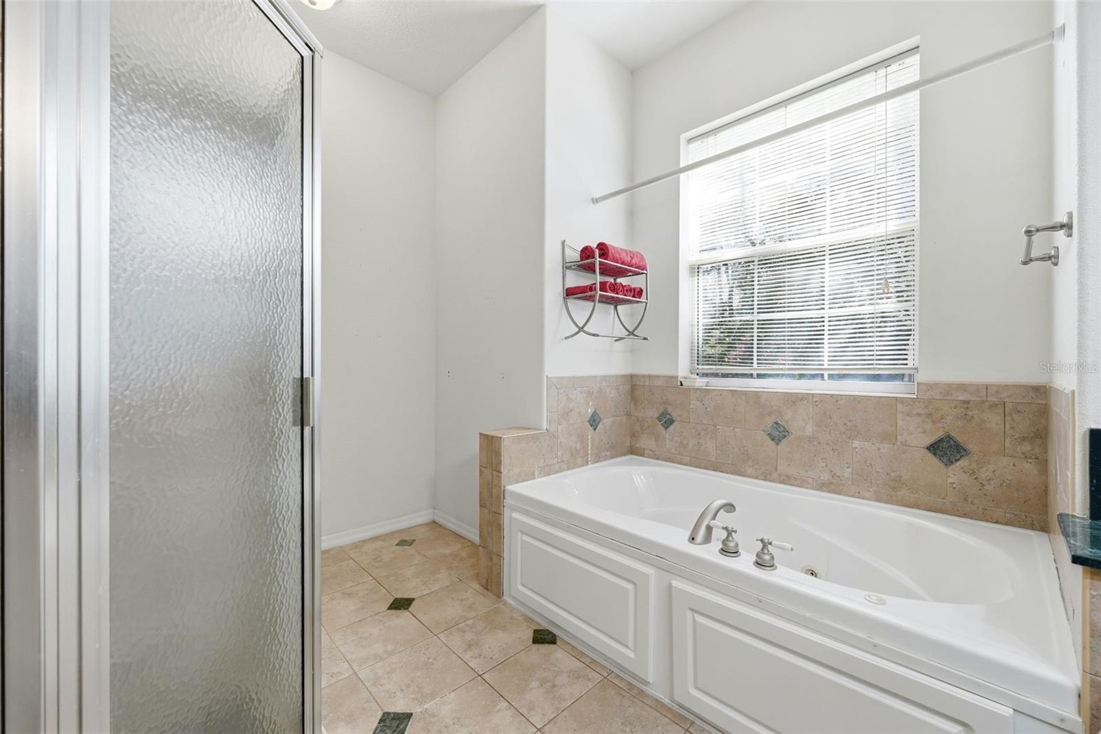 Image 31 of 76 For 35015 Radio Road