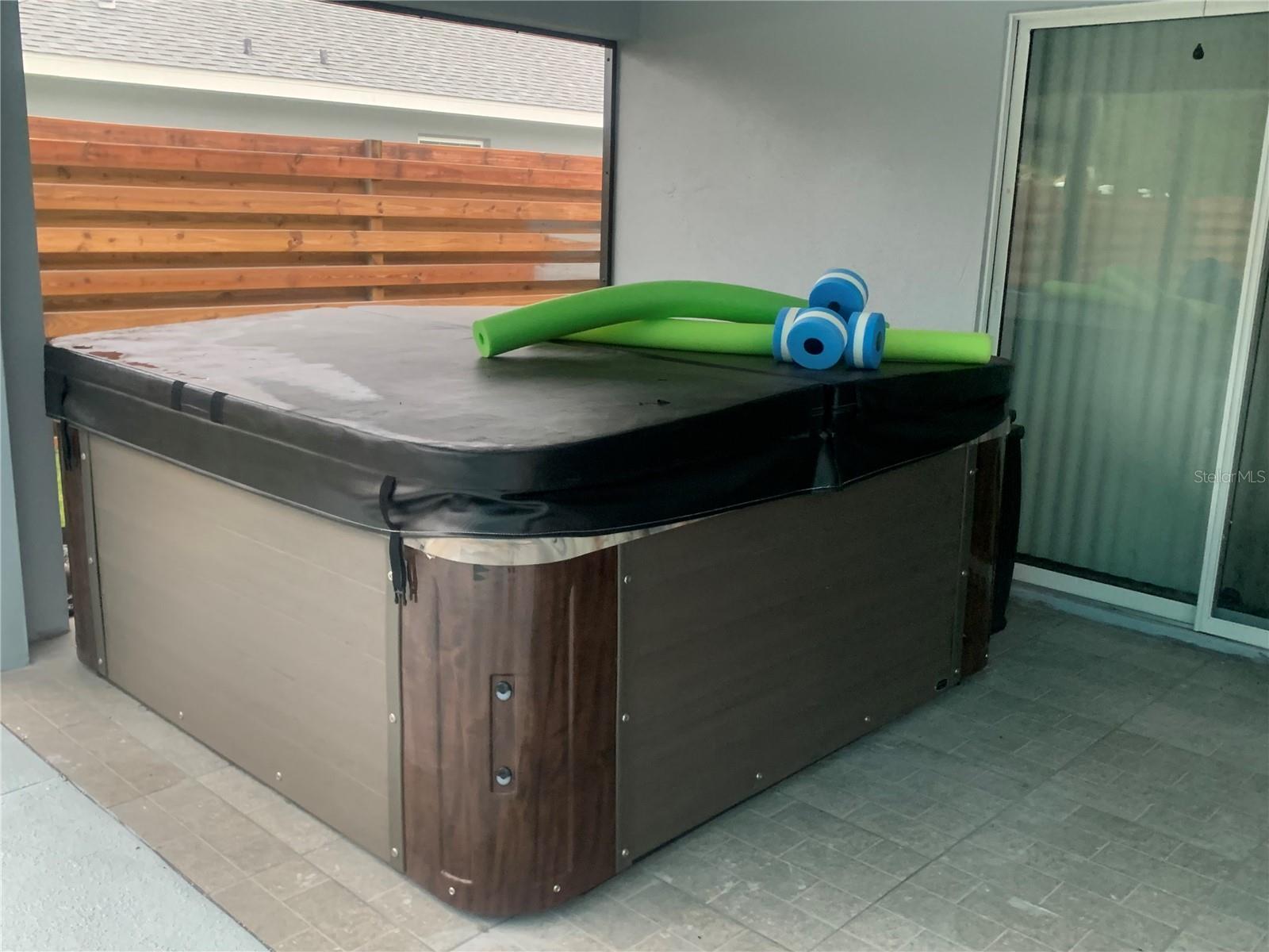 Image 7 of 14 For 9336 Se 152nd Place