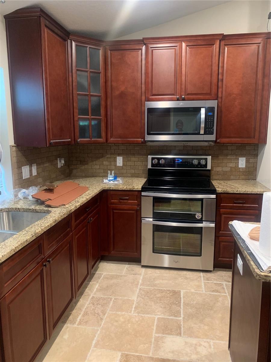 Image 9 of 14 For 9336 Se 152nd Place